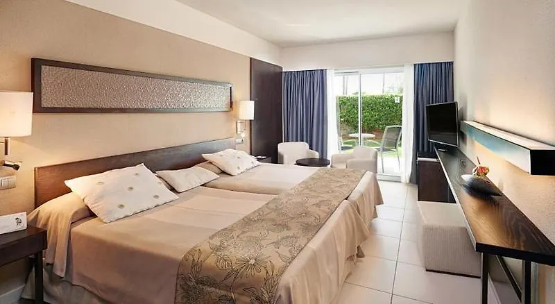 Hipotels Mediterraneo Club Sa Coma  Resort