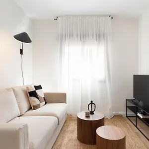 Urban Chill By Olala Homes Апартаменты