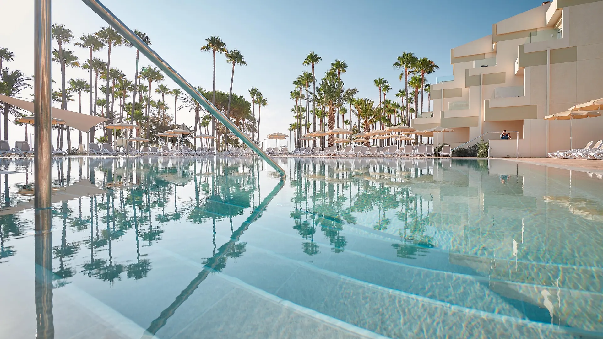 Hipotels Mediterraneo Club Са Кома Курортный комплекс