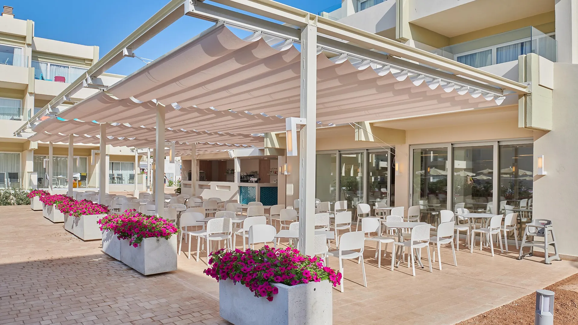 Hipotels Mediterraneo Club Са Кома Курортный комплекс