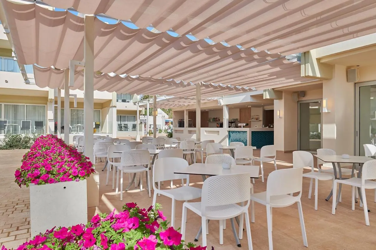 Hipotels Mediterraneo Club Sa Coma  Resort