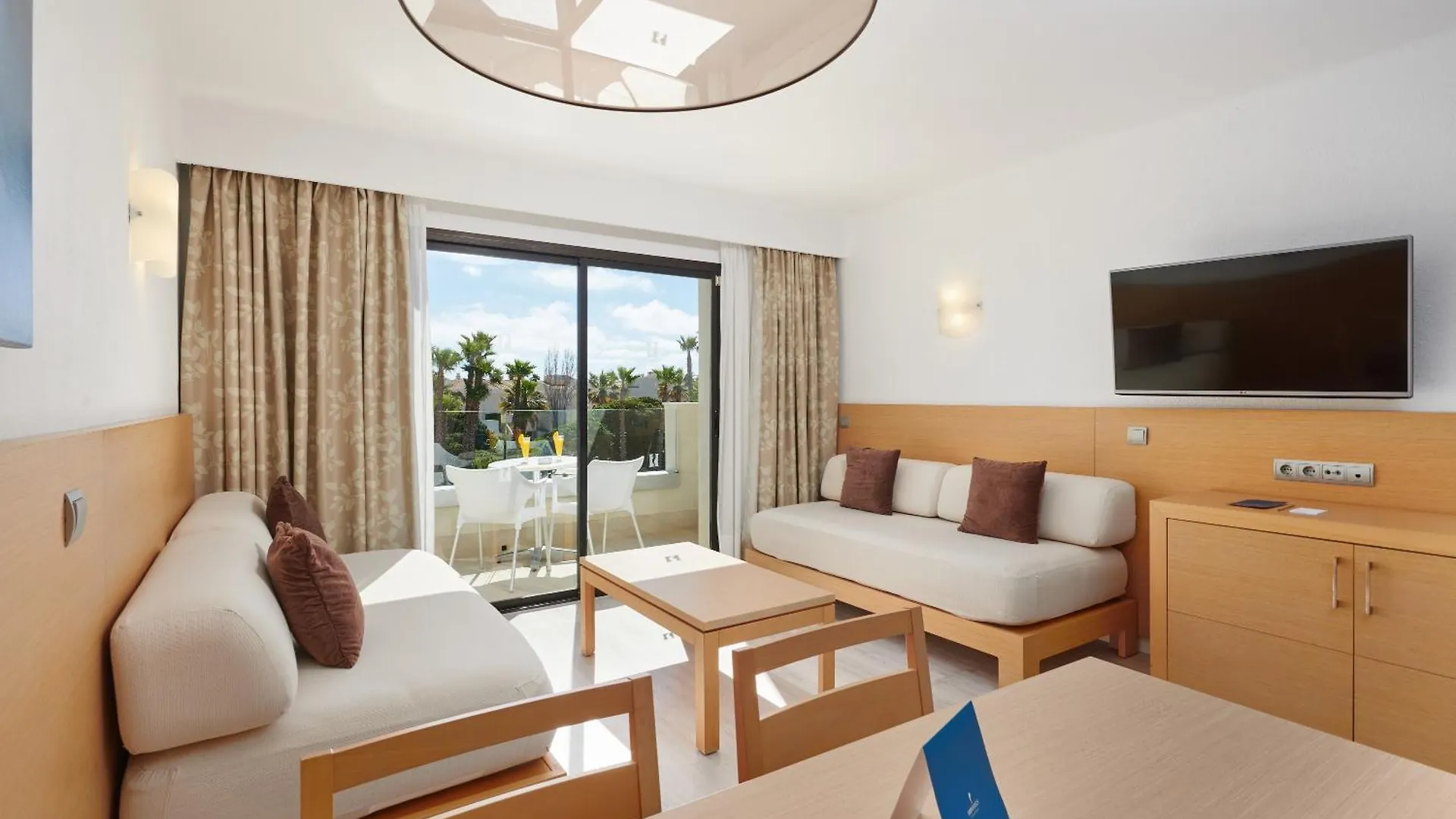 Hipotels Mediterraneo Club Sa Coma  4*, Sa Coma (Mallorca) İspanya